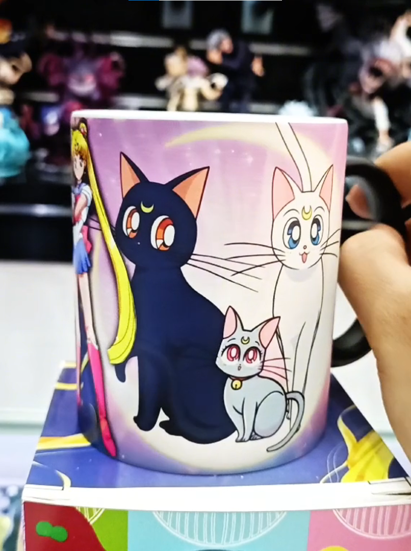 Sailor Moon Tsukino Usagi Heat-sensitive color-changing mug （Buy 3 get 1 free mug❗）
